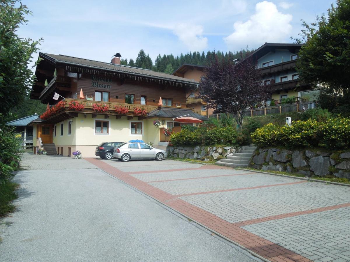 Pension Mozart 瓦格赖恩 外观 照片